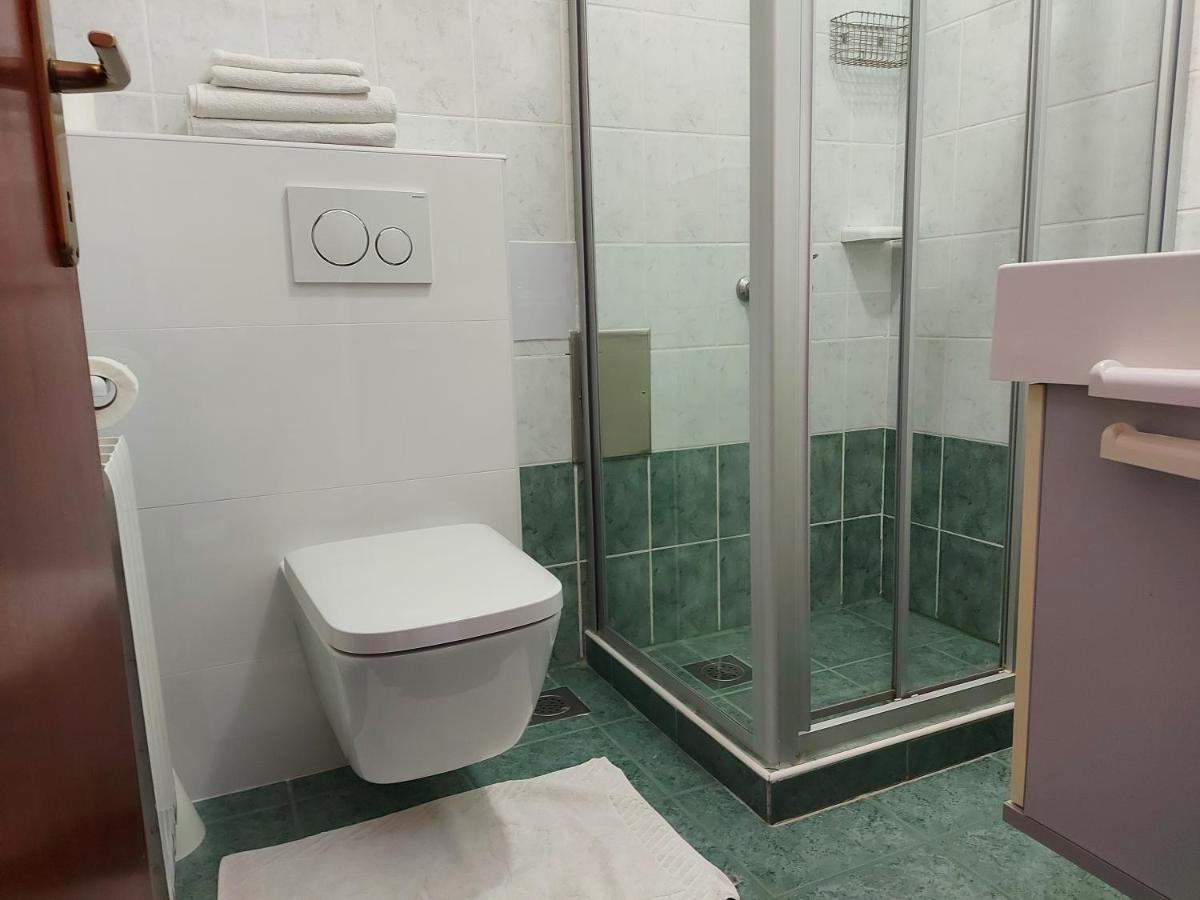 Verunić Gorgonia Apartments & Suites מראה חיצוני תמונה