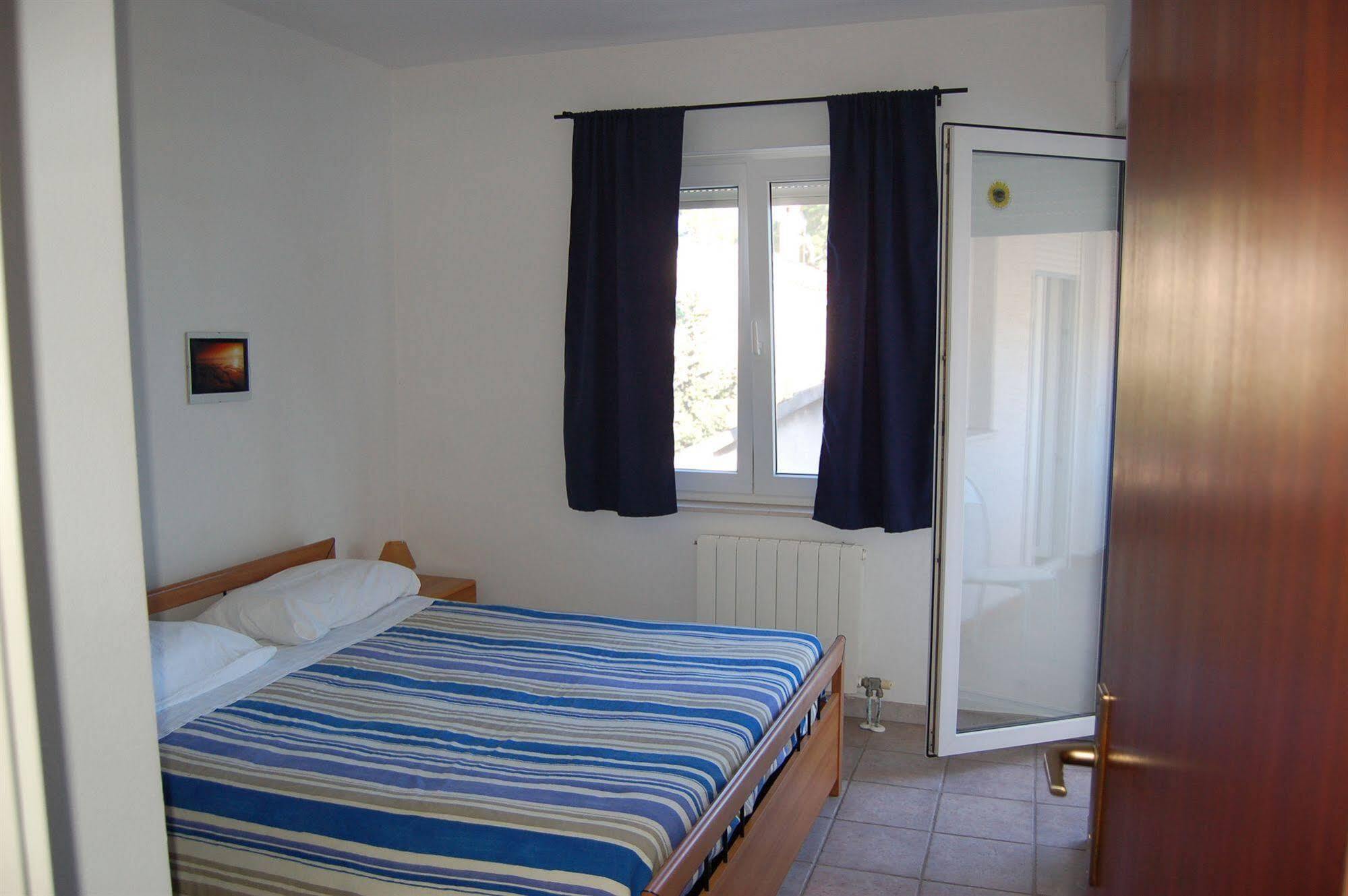Verunić Gorgonia Apartments & Suites מראה חיצוני תמונה